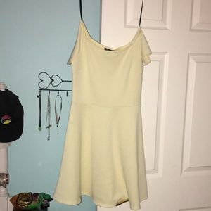 Forever 21 off the shoulder yellow dress